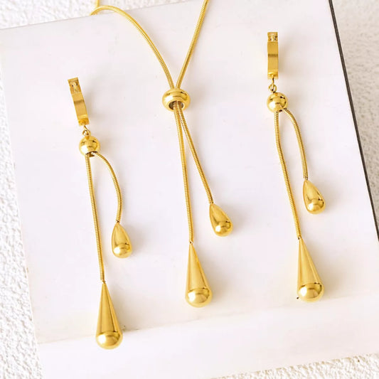 HOF Noelle Teardrop Pendant Necklace and Earrings Jewelry Set
