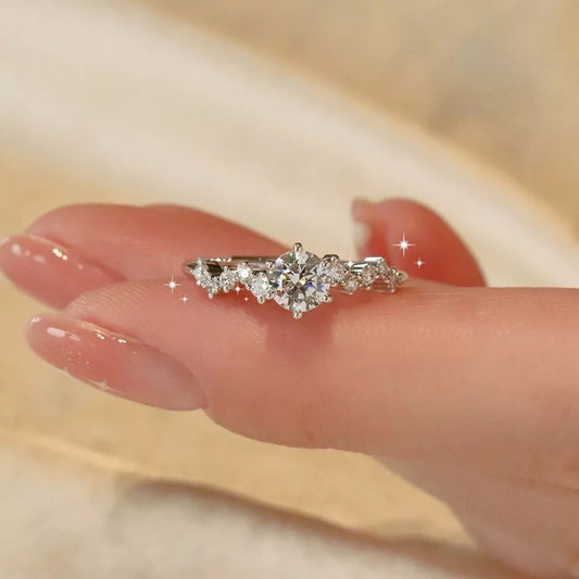 HOF Sora 1 Carat 925 Sterling Silver Moissanite Ring