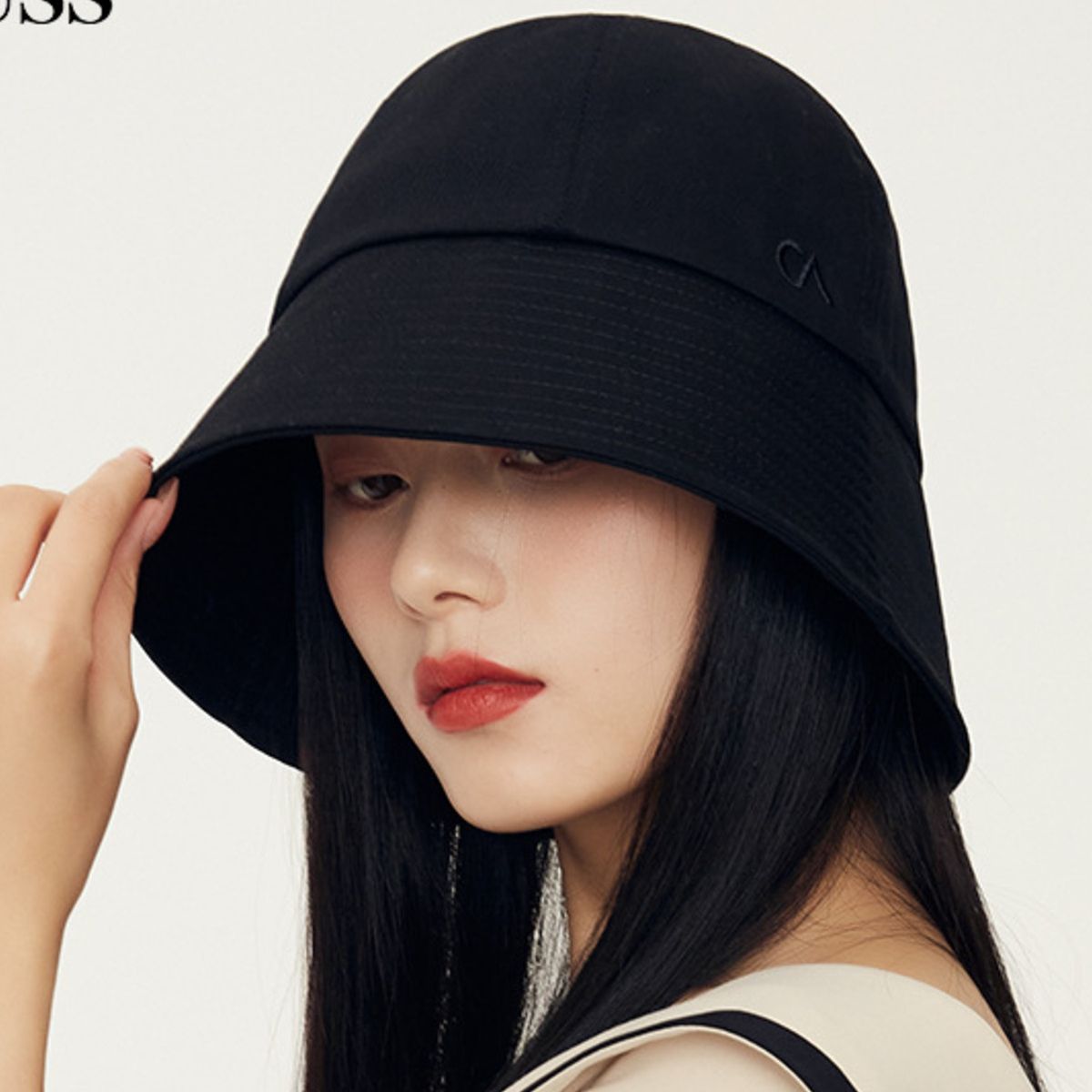Modern Finesse Arden Lightweight Bucket Hat