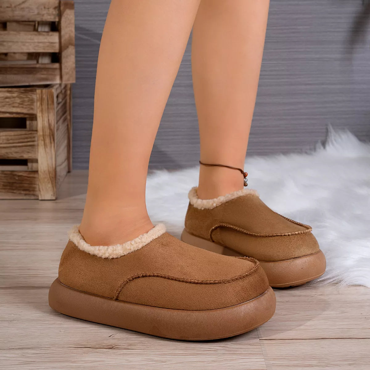 Modern Finesse Arden Round-Toe Ankle Boots