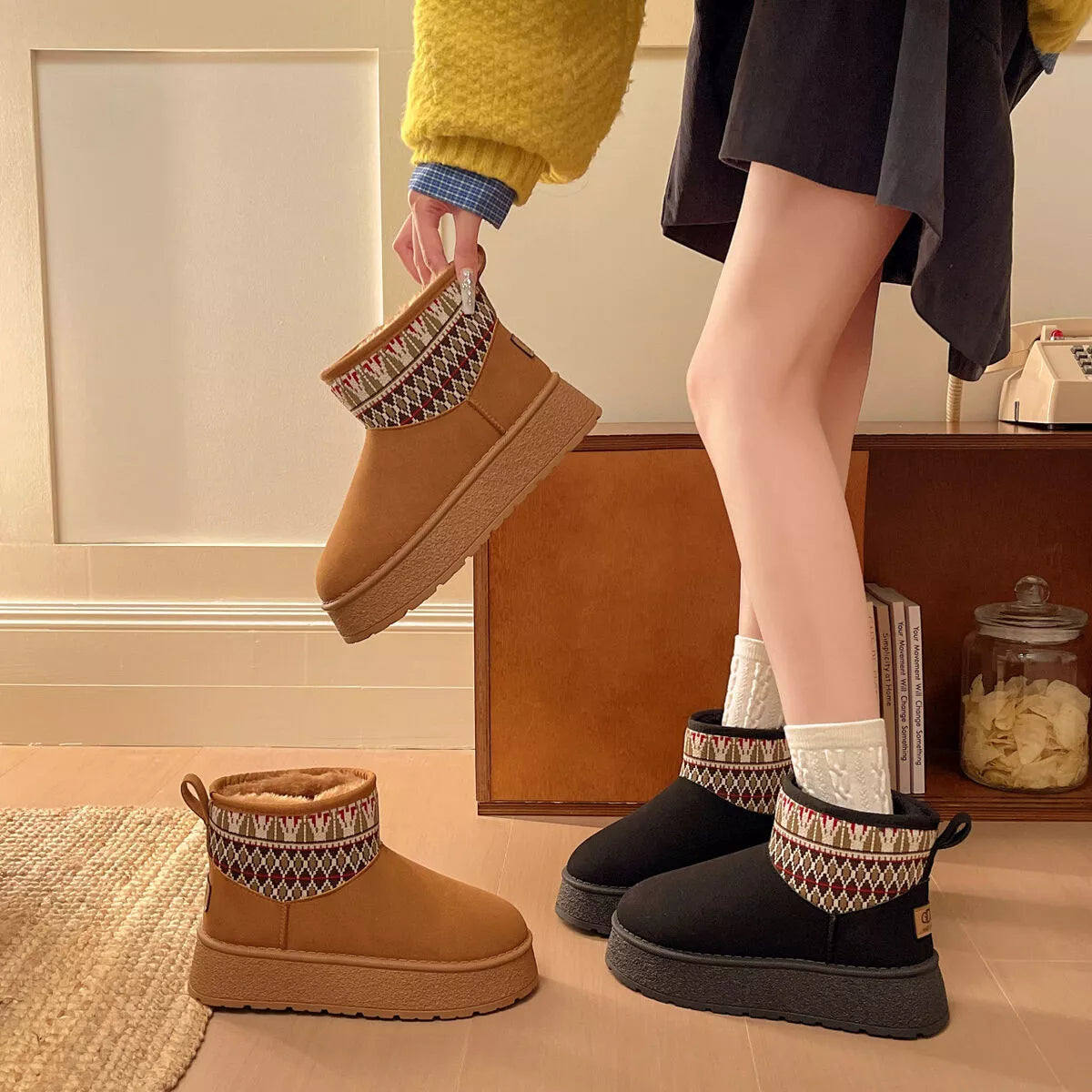 Modern Finesse Anya Round-Toe Platform Boots