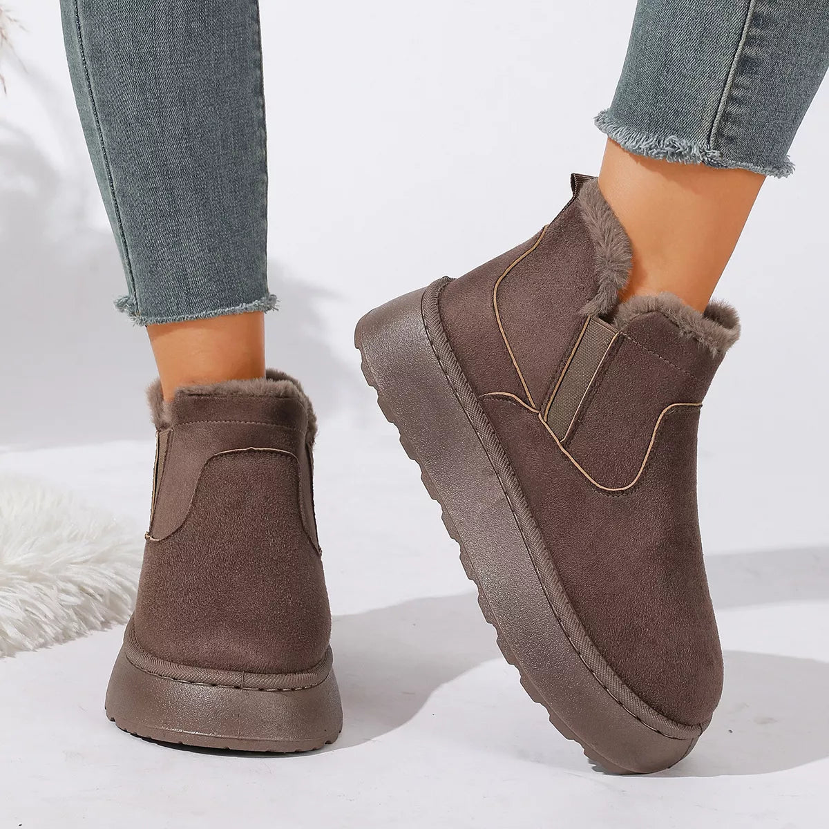 Modern Finesse Solace Round-Toe Platform Boots