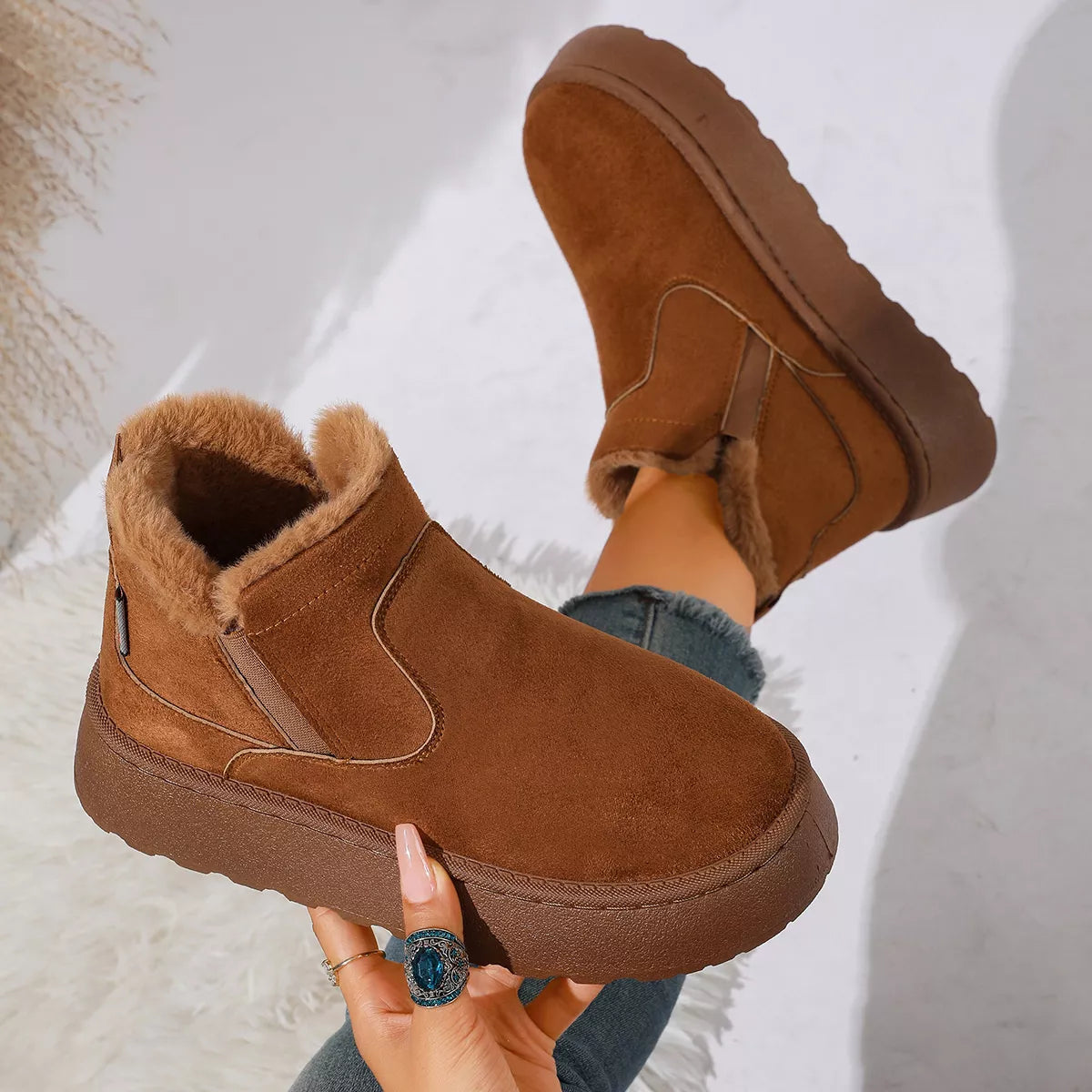 Modern Finesse Solace Round-Toe Platform Boots