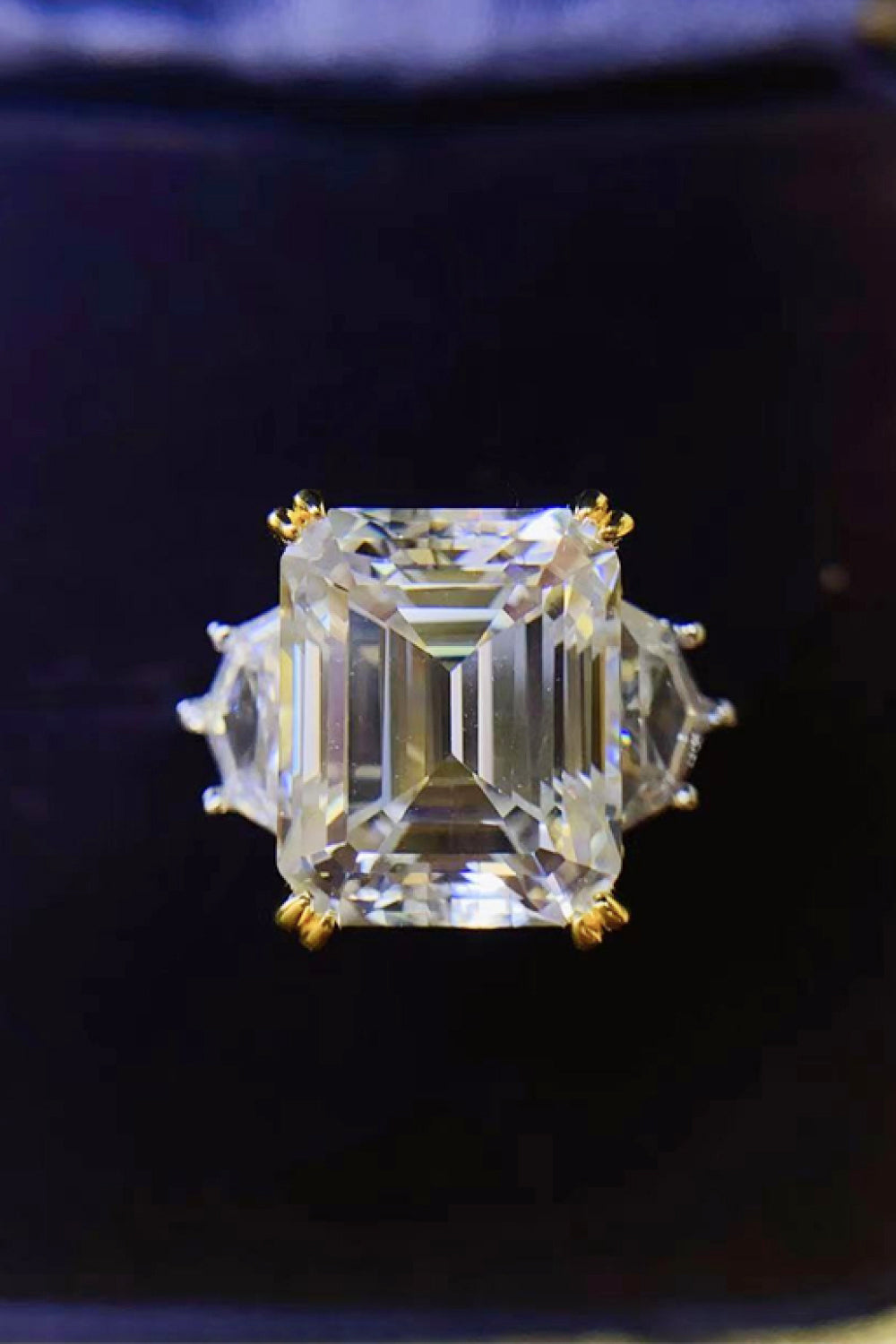 House Of Finesse Sovereign 5 Carat Moissanite Ring in silver