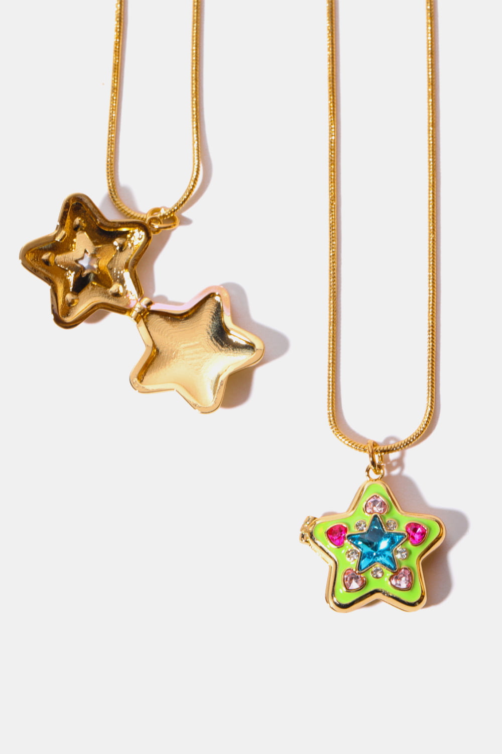HOF Solace Rhinestone Decor Star Box Pendant Necklace