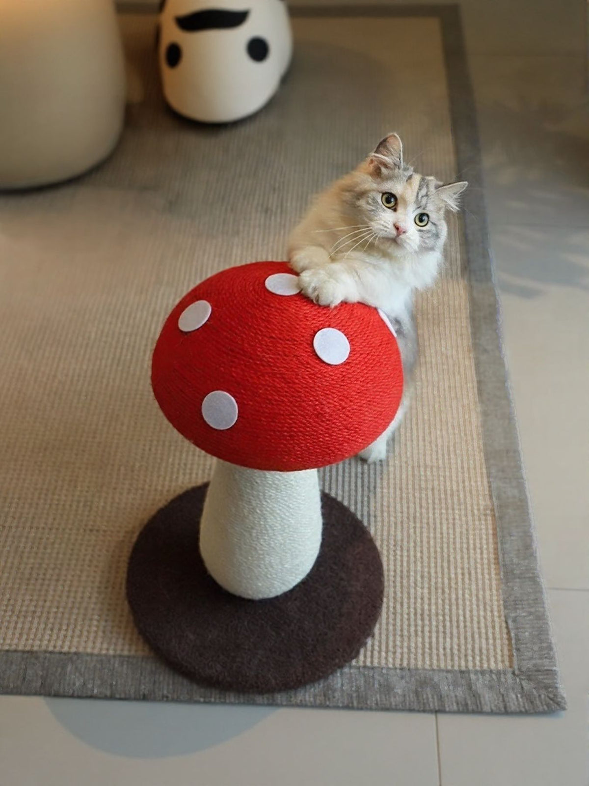 HOF Sienna Mushroom-Shaped Cat Scratching Post