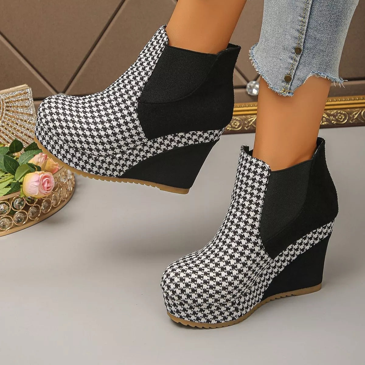 Modern Finesse Marlowe Houndstooth Pattern Wedge Ankle Boots