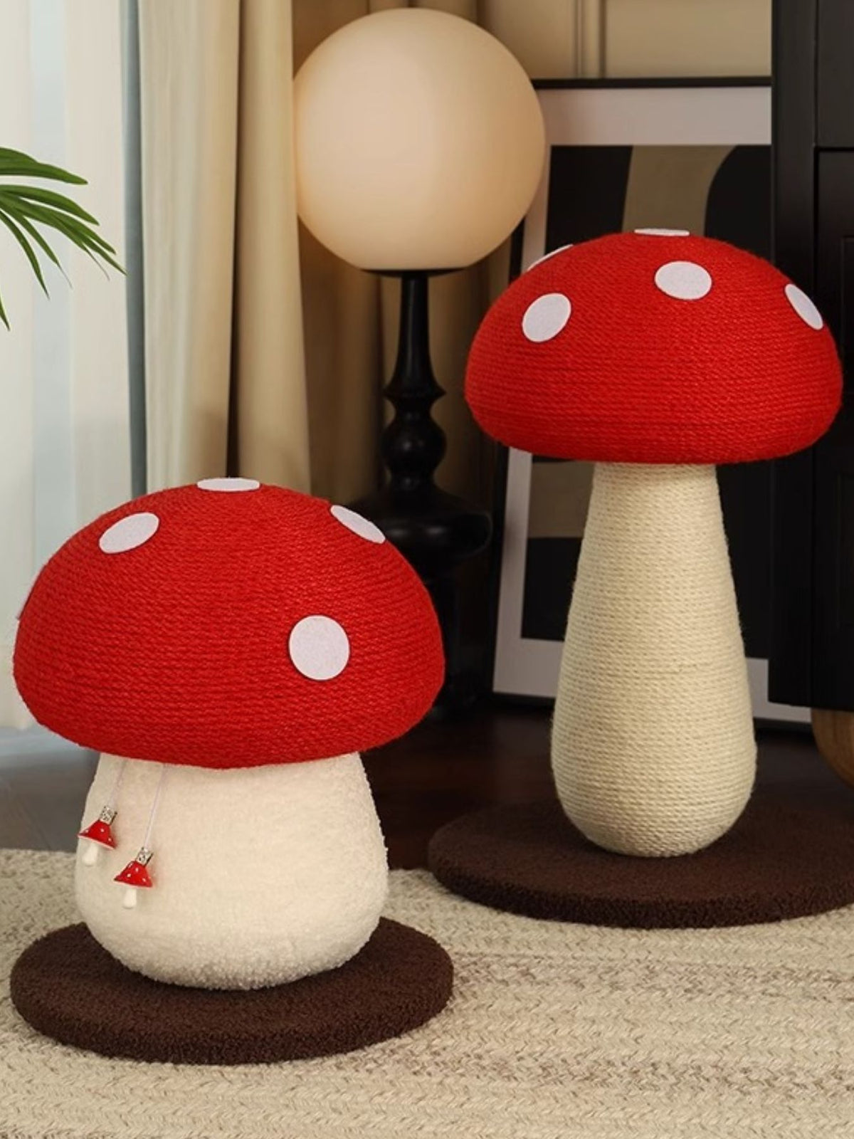 HOF Sienna Mushroom-Shaped Cat Scratching Post