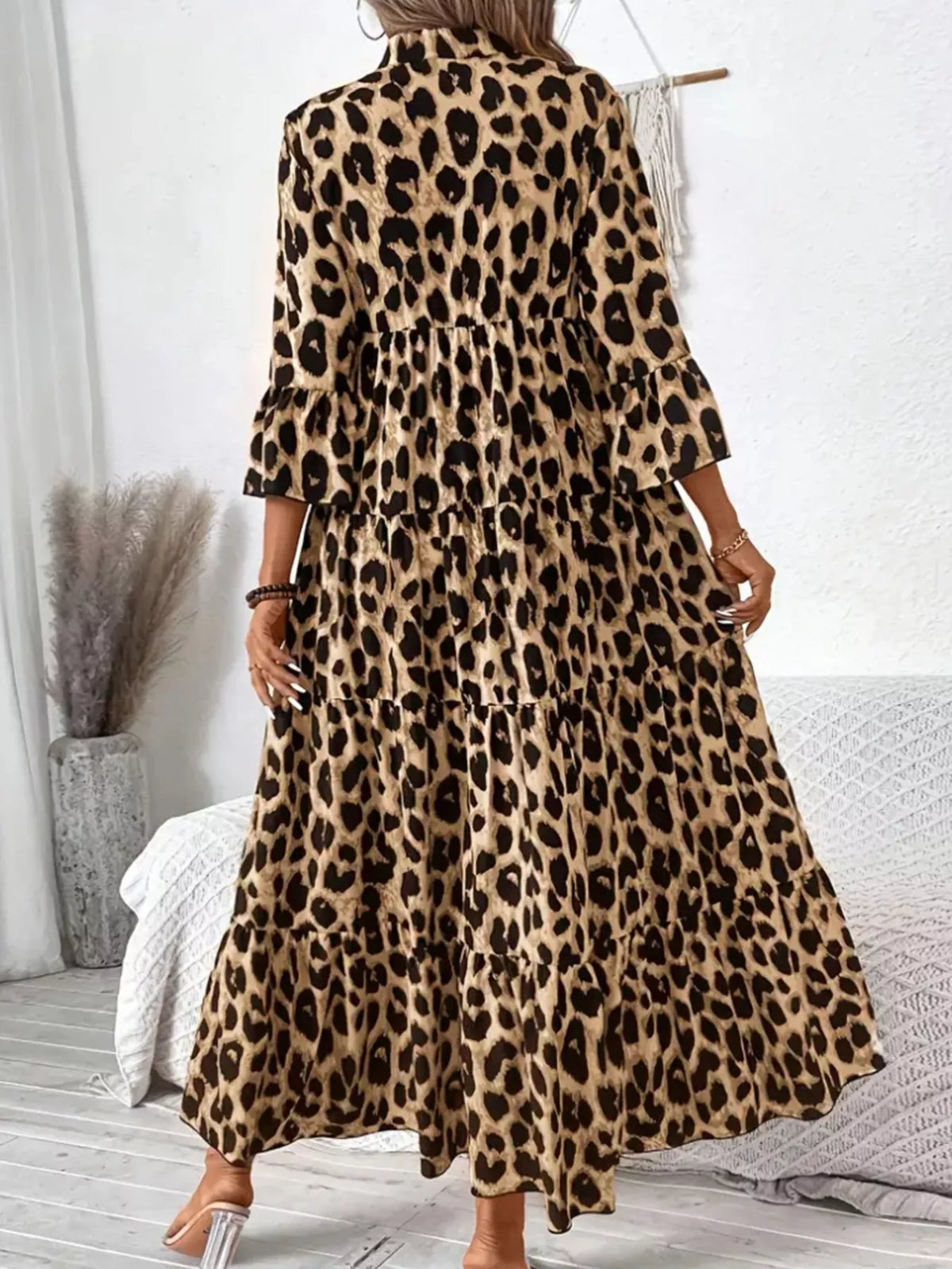 Modern Finesse Sienna Leopard 3/4 Sleeve Midi Dress