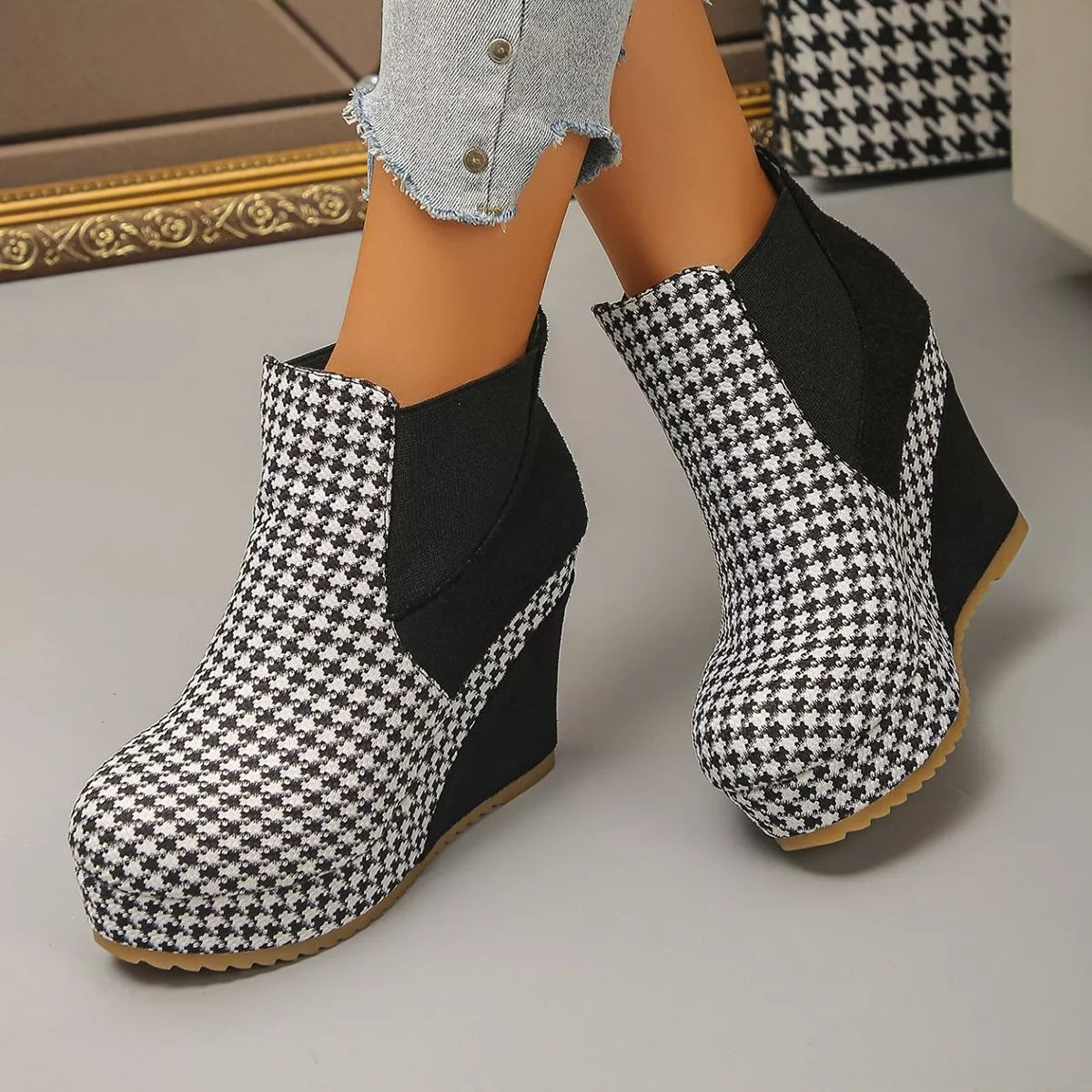 Modern Finesse Marlowe Houndstooth Pattern Wedge Ankle Boots