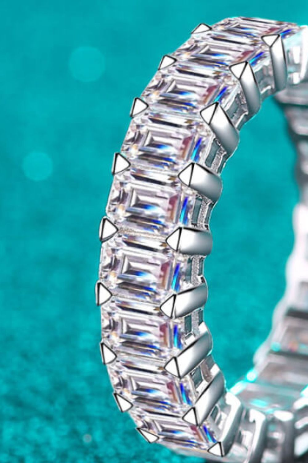 HOF Vale 10.5 Carat Moissanite Rhodium-Plated Ring