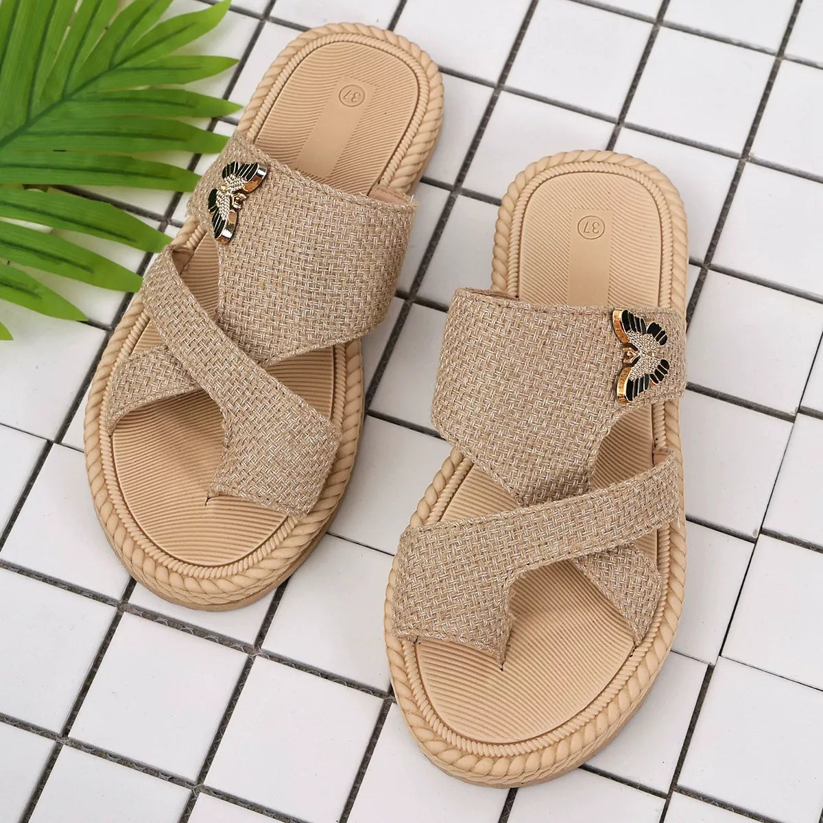 Modern Finesse Arden Toe Loop Flat Sandals