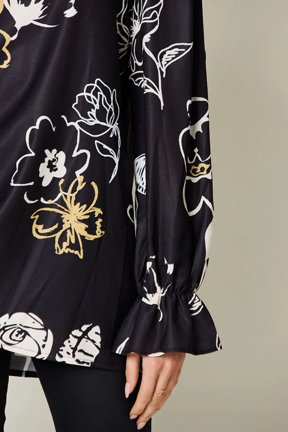 Double Take Sienna Printed Flounce Sleeve Blouse