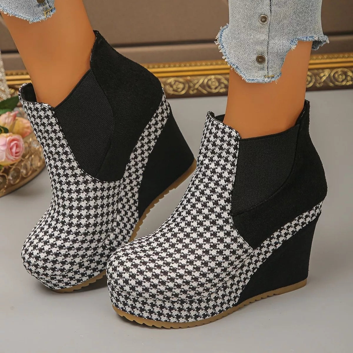 Modern Finesse Marlowe Houndstooth Pattern Wedge Ankle Boots