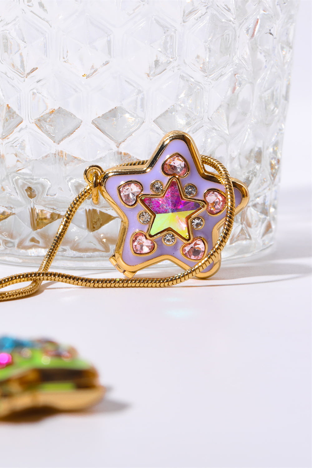 HOF Solace Rhinestone Decor Star Box Pendant Necklace