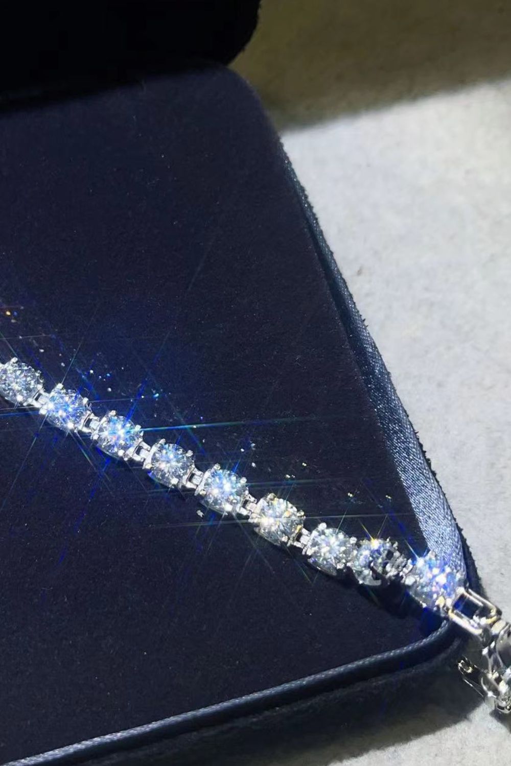 HOF Sienna 10 Carat Moissanite Platinum-Plated Bracelet
