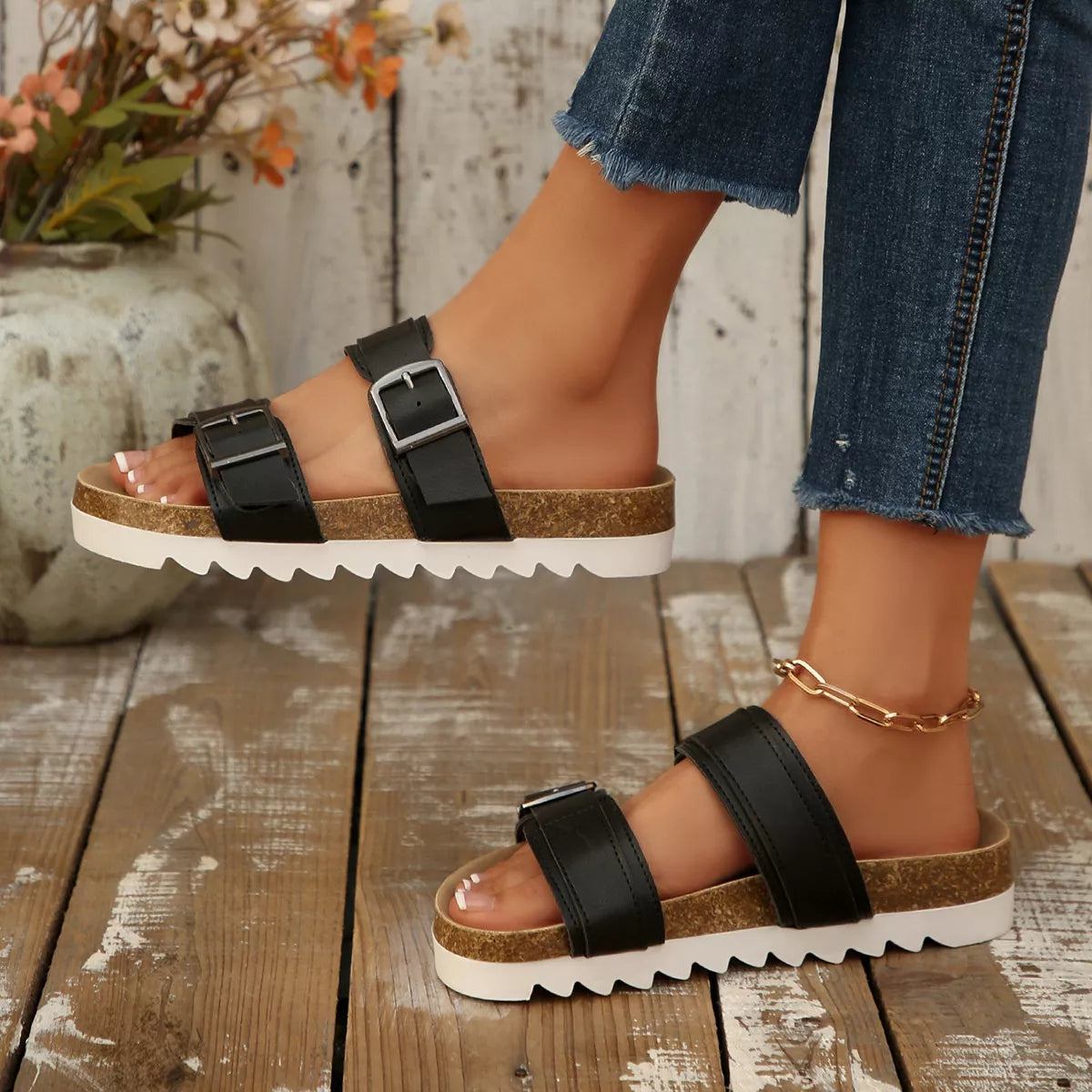Modern Finesse Noelle Open-Toe Flat Sandals