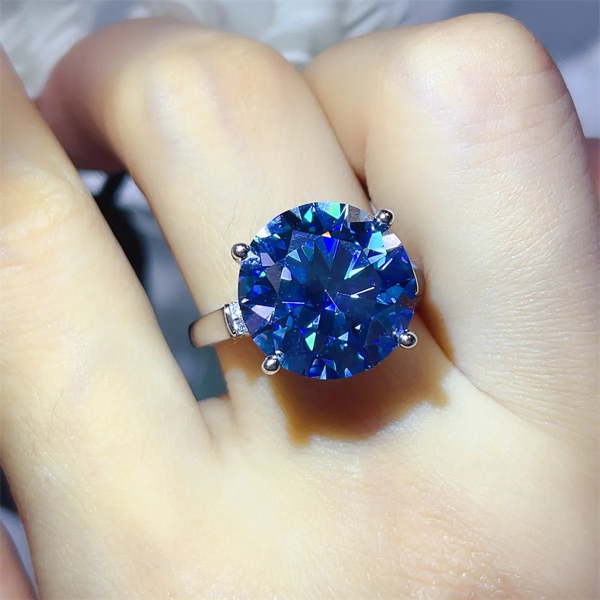 House Of Finesse Royal Duet 10 Carat Moissanite Jewelry Set in royal blue