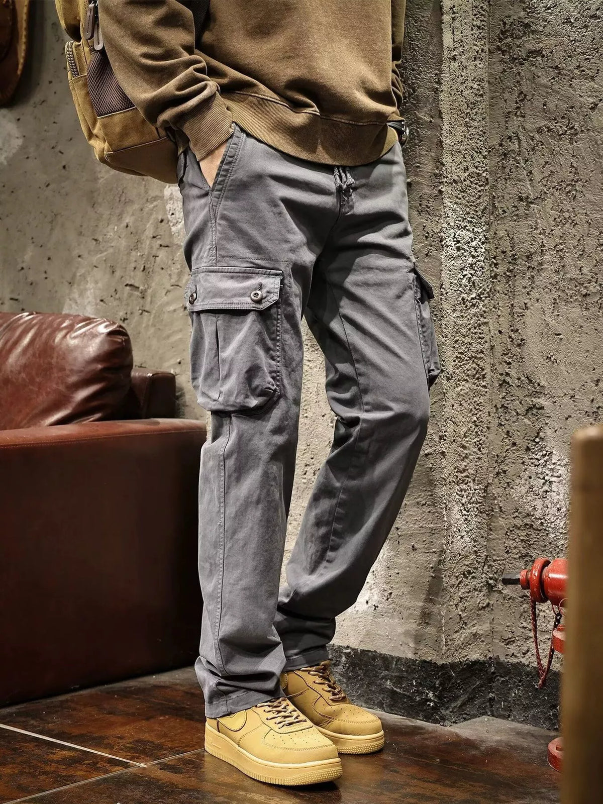 Modern Finesse Atlas Men's Multi-Pocket Cargo Pants — Extended Sizes