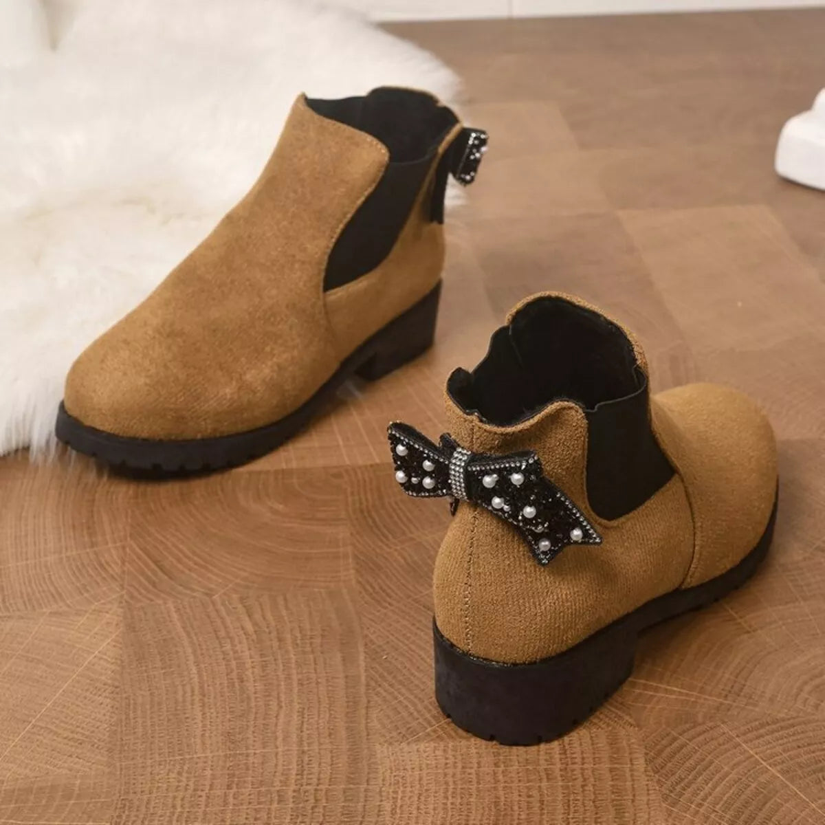 Modern Finesse Terrain Round-Toe Low-Heel Boots - product view 10