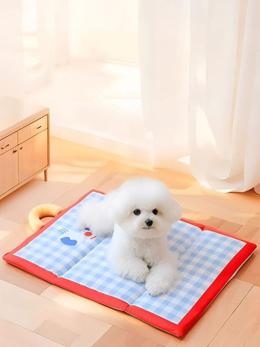 HOF Noelle Plaid Pet Mat with Handle