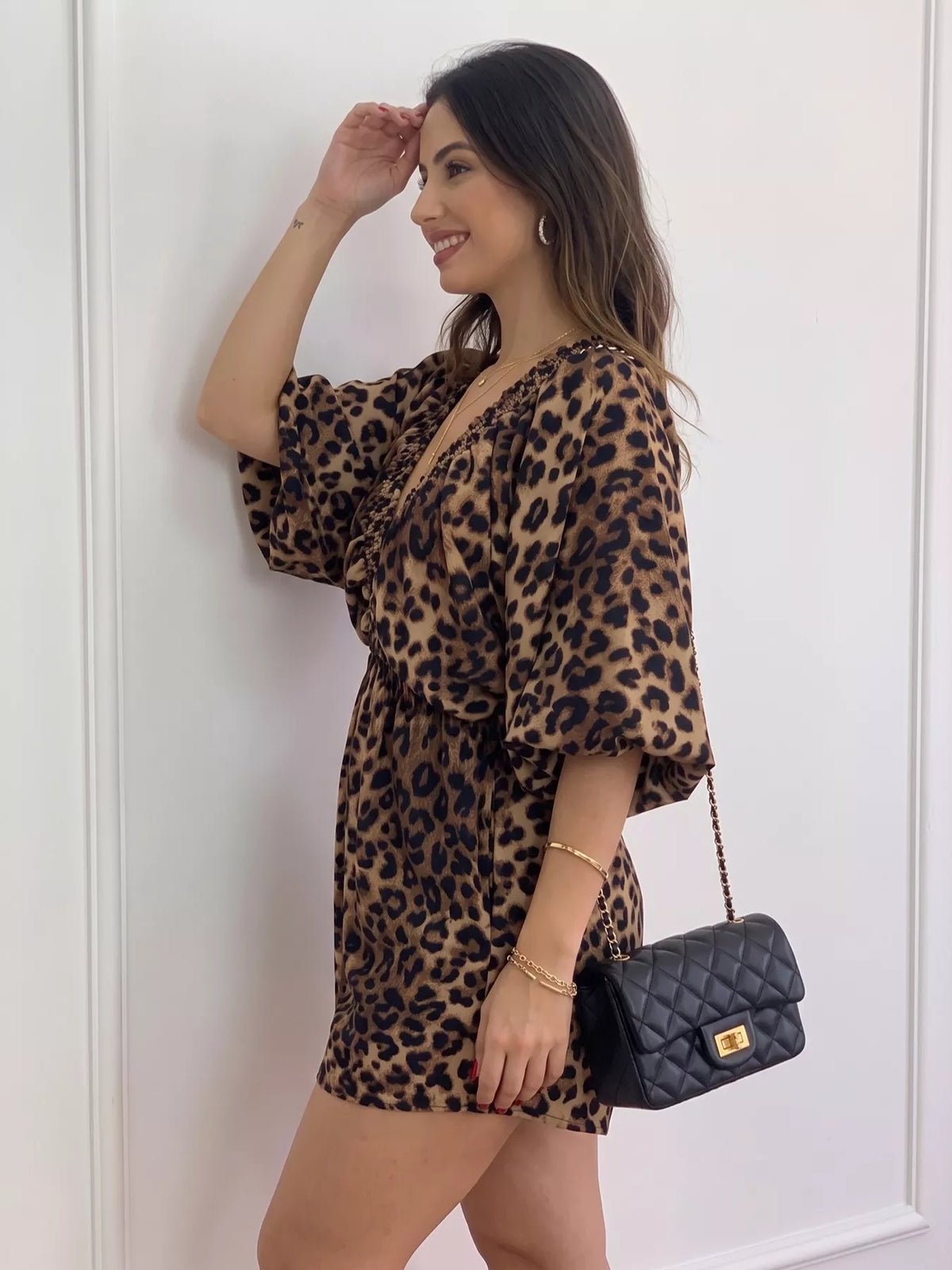 Modern Finesse Sienna V-Neck Leopard Print Puff Sleeve Romper