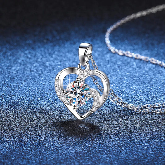 HOF Noelle 925 Sterling Silver Zircon Heart Necklace