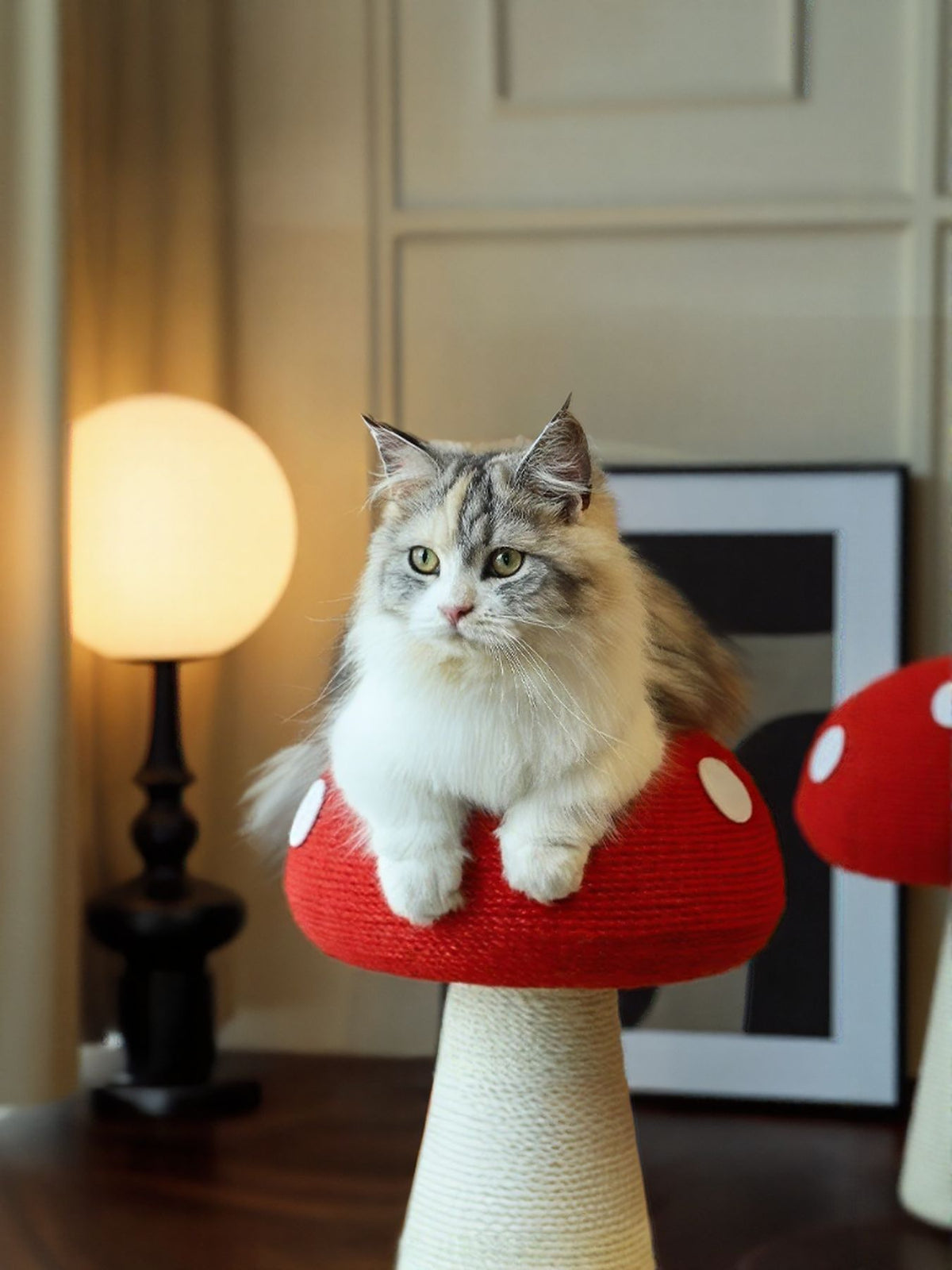 HOF Sienna Mushroom-Shaped Cat Scratching Post
