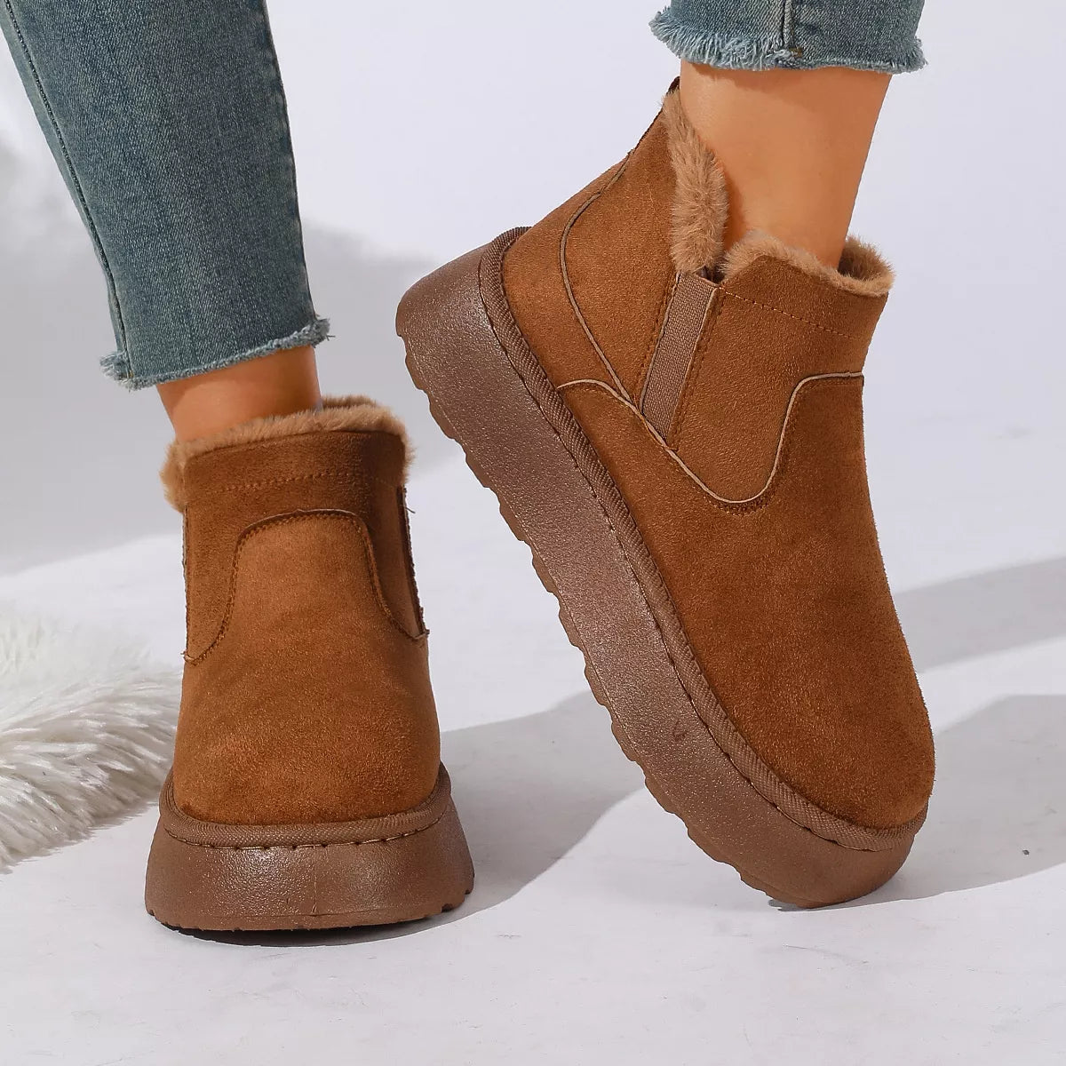Modern Finesse Solace Round-Toe Platform Boots