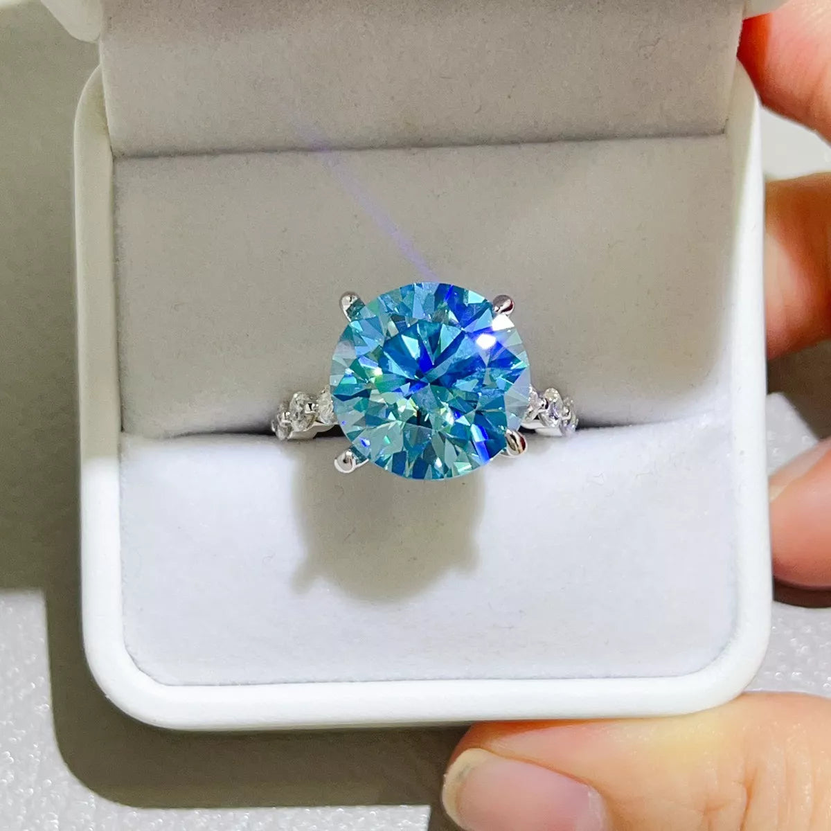 House Of Finesse Azure Crown 10 Carat Moissanite Ring in pastel blue
