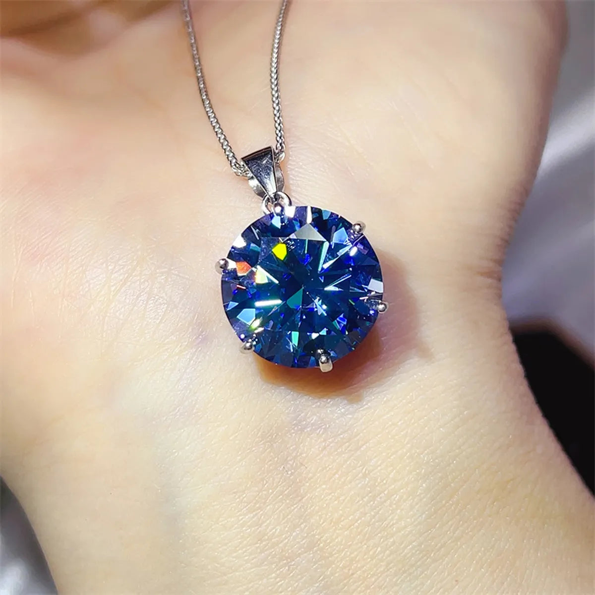 House Of Finesse Royal Duet 10 Carat Moissanite Jewelry Set in royal blue