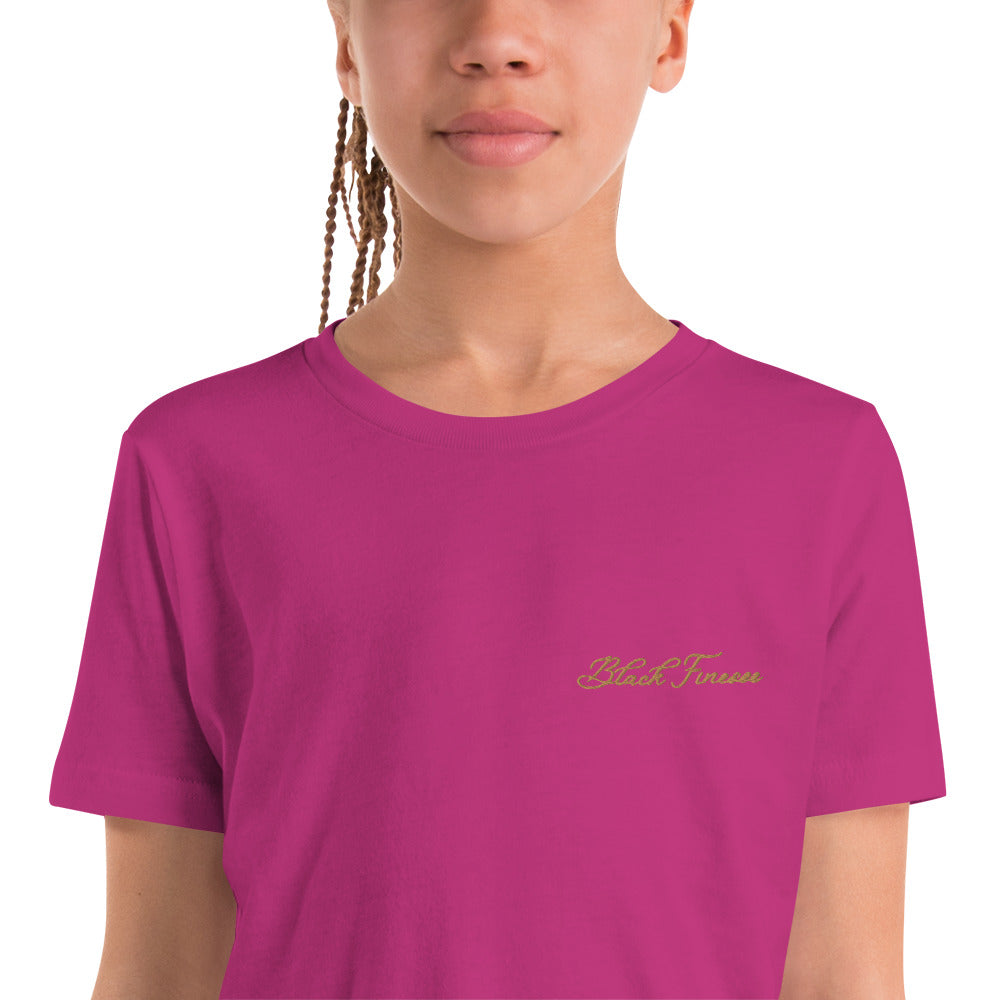 Black Finesse Tag Logo Kids T-Shirt — Berry, detail view
